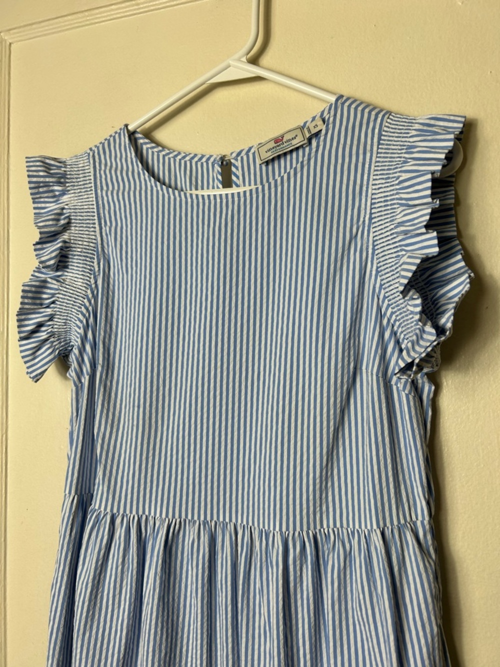 Vineyard Vines performance harbor ruffle dress blue seersucker womens XS - Picture 5 of 10